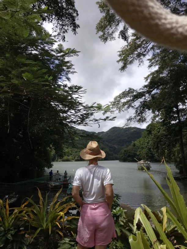 озеро на острове